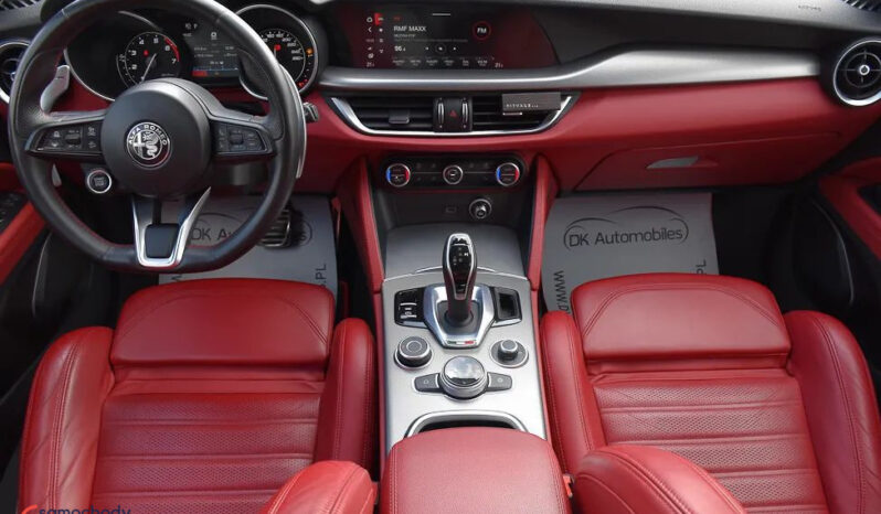 Alfa Romeo Stelvio 2.0 Turbo Veloce TI Q4 full