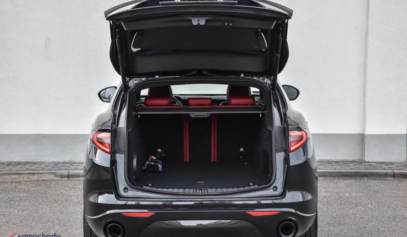 Alfa Romeo Stelvio 2.0 Turbo Veloce TI Q4 full