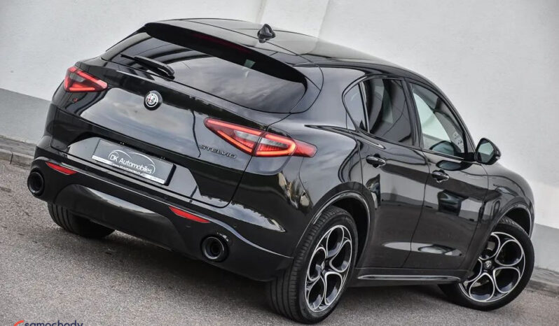 Alfa Romeo Stelvio 2.0 Turbo Veloce TI Q4 full