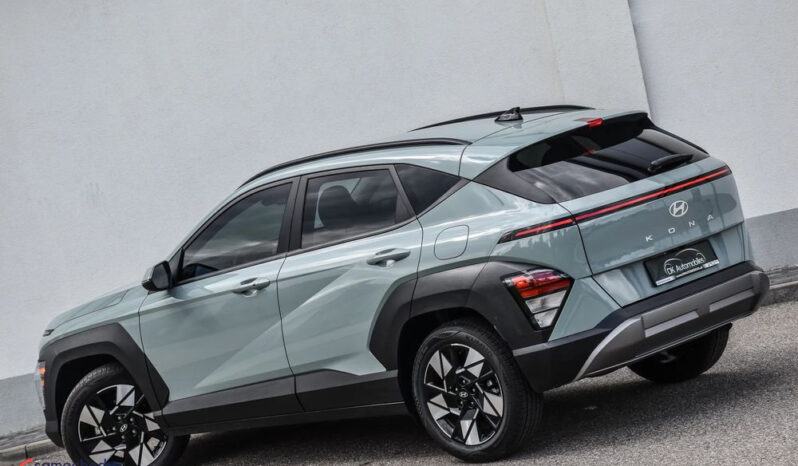 Hyundai Kona full