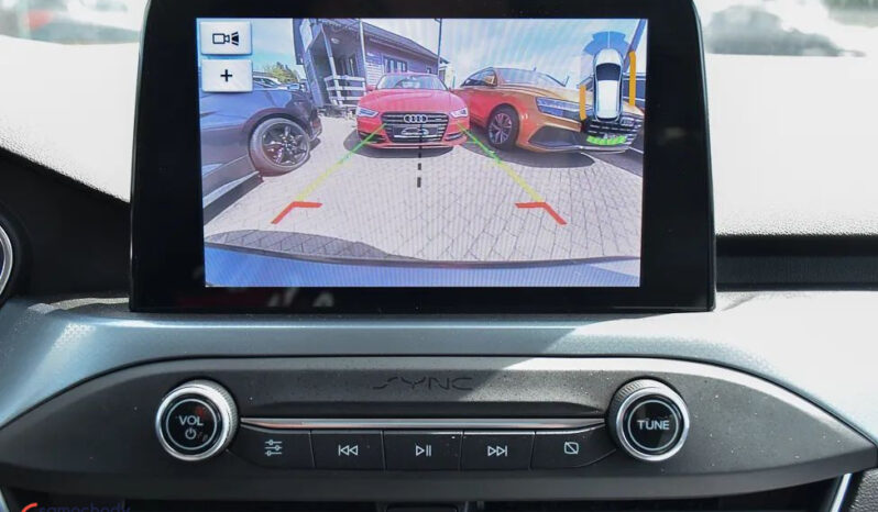 Ford Focus Turnier 1.5 EcoBoost Start-Stopp-System ACTIVE full