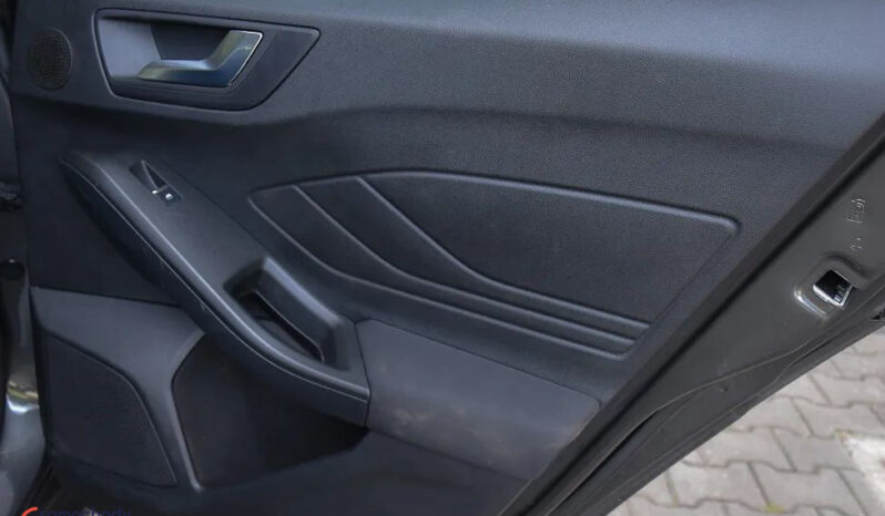 Ford Focus Turnier 1.5 EcoBoost Start-Stopp-System ACTIVE full