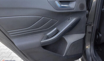 Ford Focus Turnier 1.5 EcoBoost Start-Stopp-System ACTIVE full