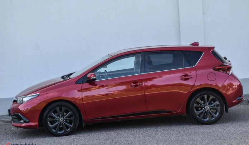 Toyota Auris 1.6 Premium + full