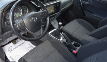 Toyota Auris 1.6 Premium + full