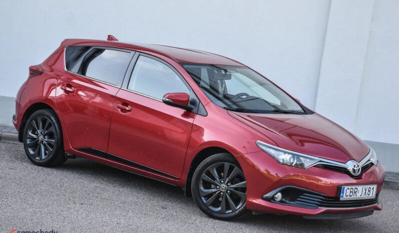 Toyota Auris 1.6 Premium + full