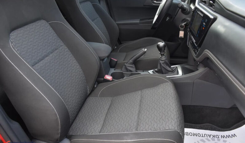 Toyota Auris 1.6 Premium + full