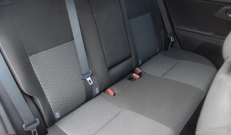 Toyota Auris 1.6 Premium + full