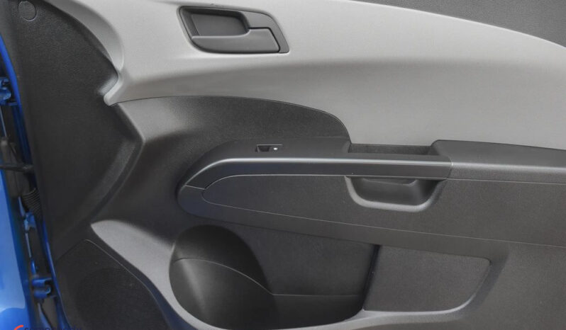 Chevrolet Aveo 1.4 16V LS Design+ full