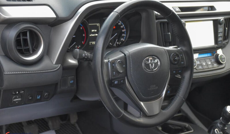 Toyota RAV4 2.0 D-4D Premium 4×2 full