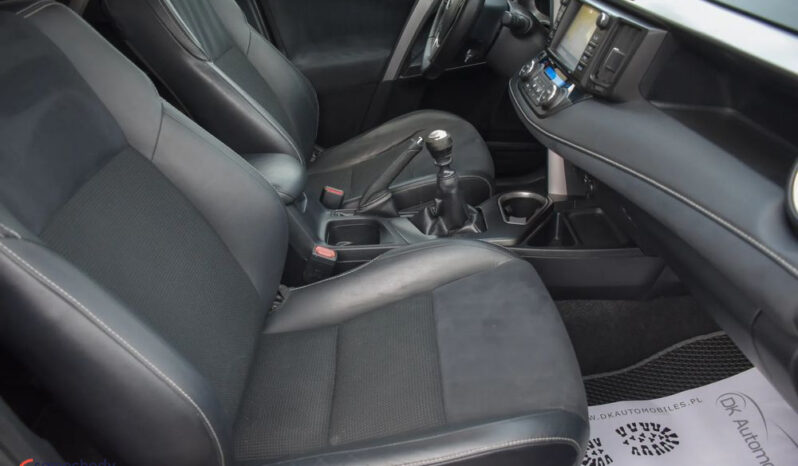 Toyota RAV4 2.0 D-4D Premium 4×2 full