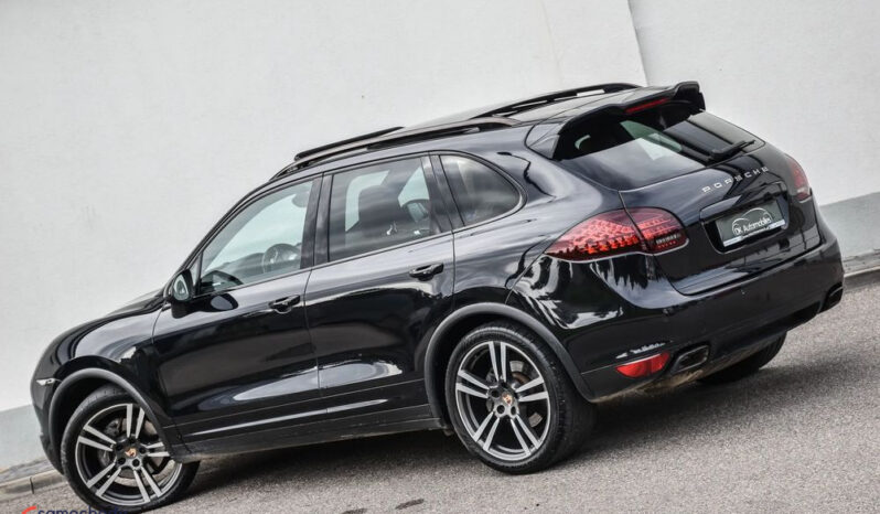 Porsche Cayenne Diesel Platinum Edition full