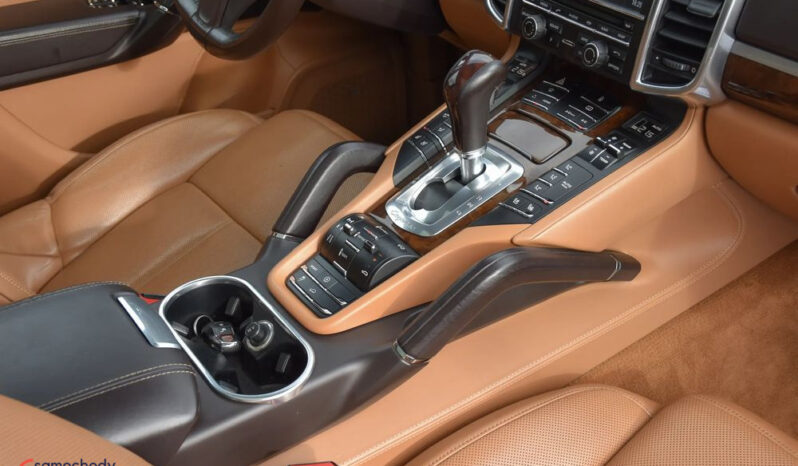 Porsche Cayenne Diesel Platinum Edition full