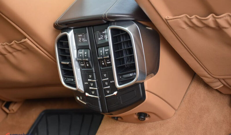 Porsche Cayenne Diesel Platinum Edition full