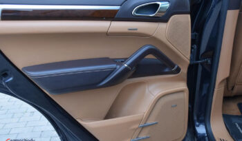 Porsche Cayenne Diesel Platinum Edition full
