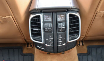 Porsche Cayenne Diesel Platinum Edition full