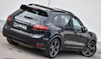 Porsche Cayenne Diesel Platinum Edition full