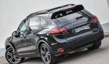 Porsche Cayenne Diesel Platinum Edition full