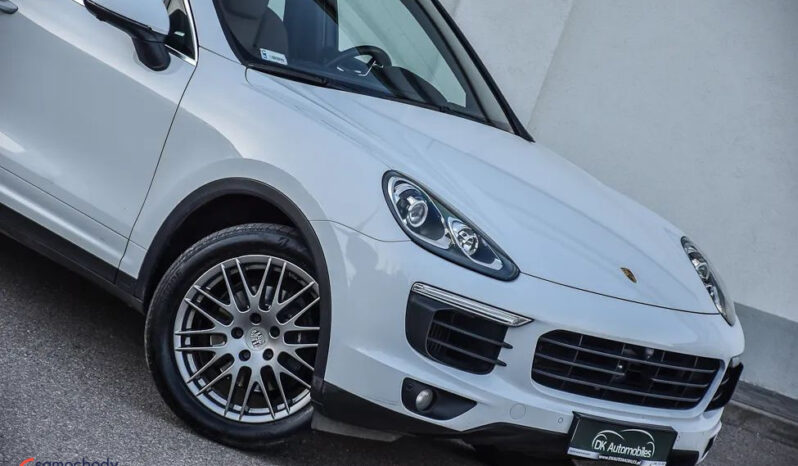 Porsche Cayenne Diesel Platinum Edition full
