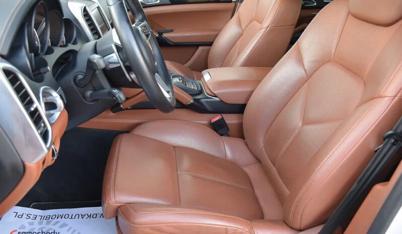 Porsche Cayenne Diesel Platinum Edition full