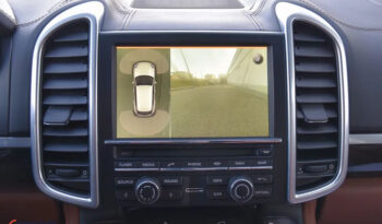 Porsche Cayenne Diesel Platinum Edition full