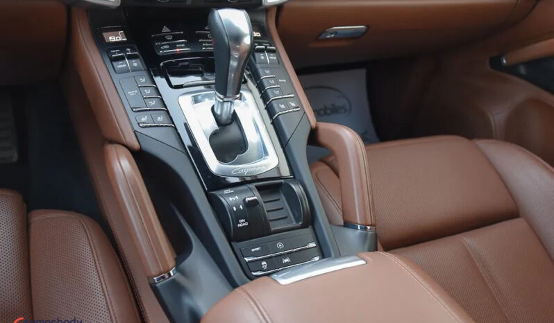 Porsche Cayenne Diesel Platinum Edition full
