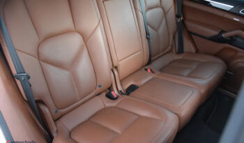Porsche Cayenne Diesel Platinum Edition full