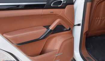 Porsche Cayenne Diesel Platinum Edition full