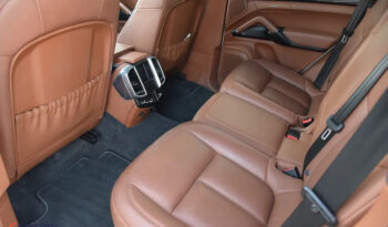 Porsche Cayenne Diesel Platinum Edition full