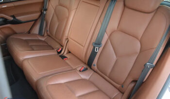 Porsche Cayenne Diesel Platinum Edition full