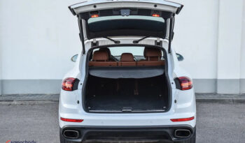 Porsche Cayenne Diesel Platinum Edition full