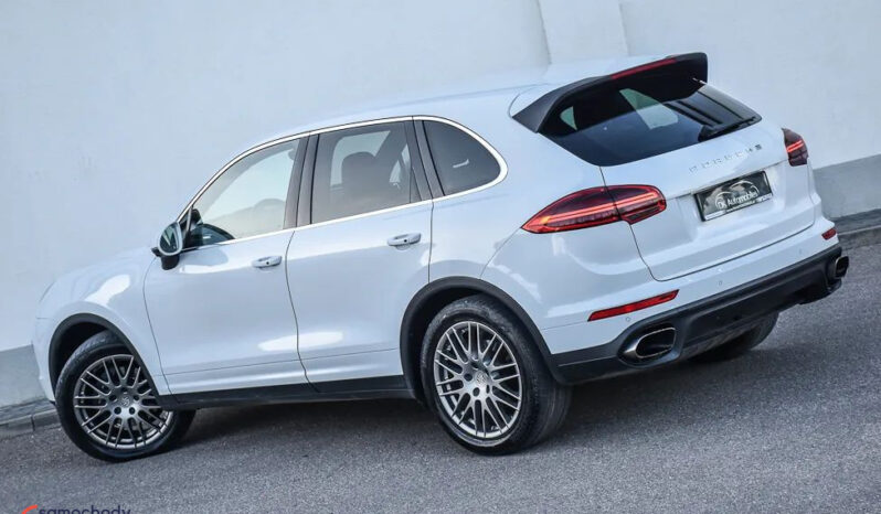 Porsche Cayenne Diesel Platinum Edition full