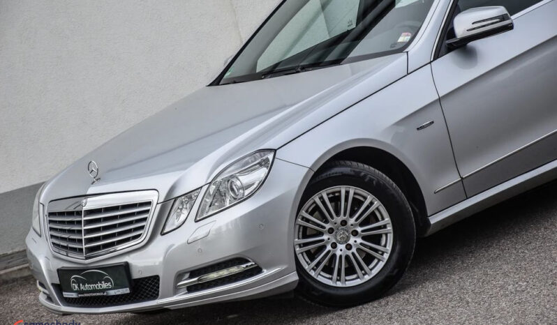 Mercedes-Benz Klasa E 200 BlueEFFICIENCY 7G-TRONIC Elegance full
