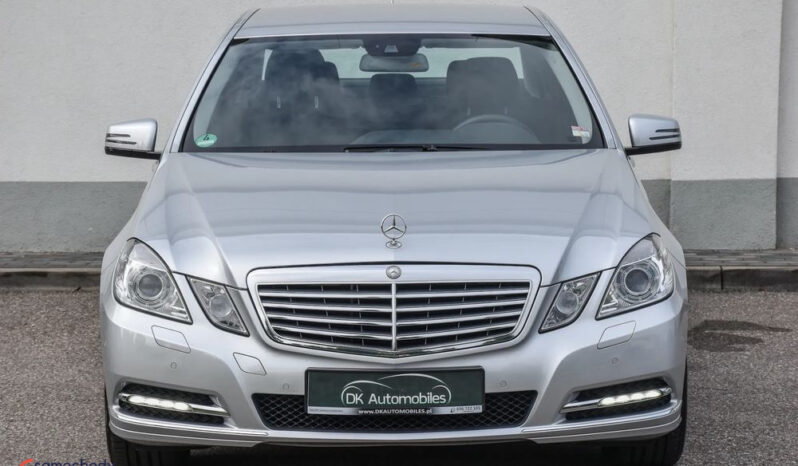 Mercedes-Benz Klasa E 200 BlueEFFICIENCY 7G-TRONIC Elegance full
