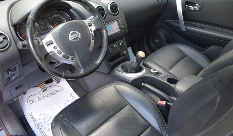 Nissan Qashqai+2 2.0 dCi 4×4 Tekna Premium full