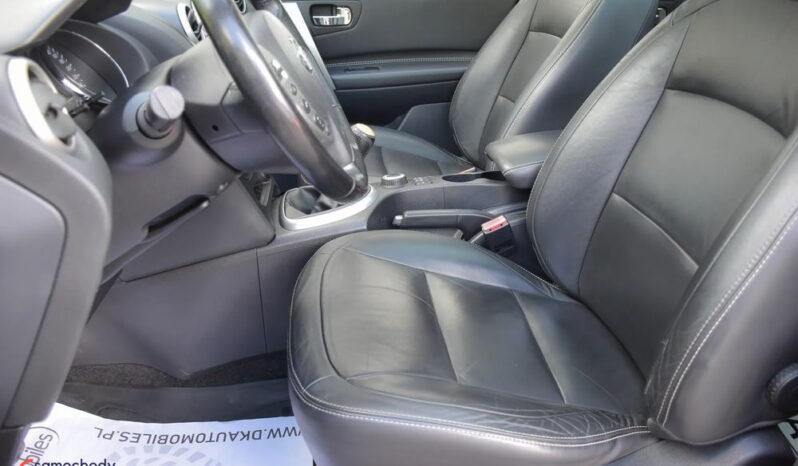 Nissan Qashqai+2 2.0 dCi 4×4 Tekna Premium full