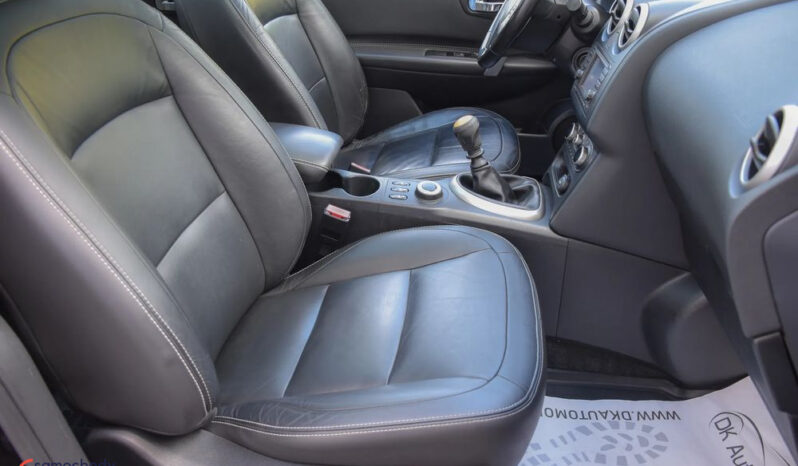 Nissan Qashqai+2 2.0 dCi 4×4 Tekna Premium full