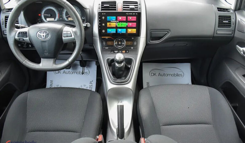 Toyota Auris 2.0 D-4D Prestige full