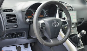 Toyota Auris 2.0 D-4D Prestige full