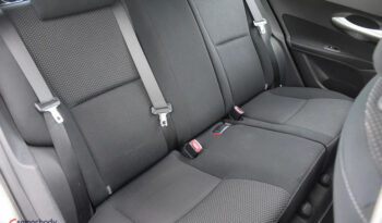 Toyota Auris 2.0 D-4D Prestige full