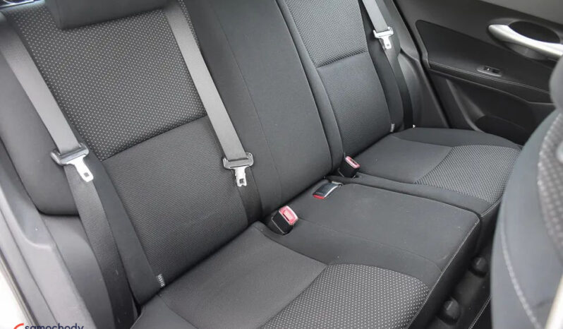 Toyota Auris 2.0 D-4D Prestige full