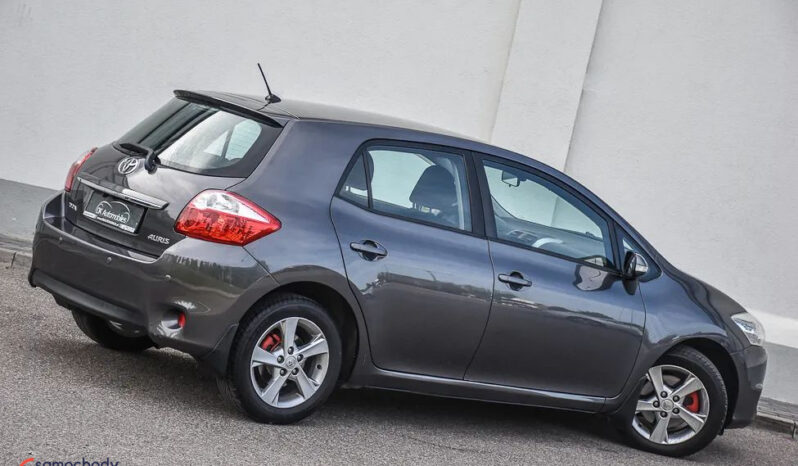 Toyota Auris 2.0 D-4D Prestige full