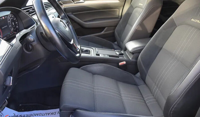 Volkswagen Passat Alltrack 2.0 TDI SCR 4Motion DSG (BMT) full