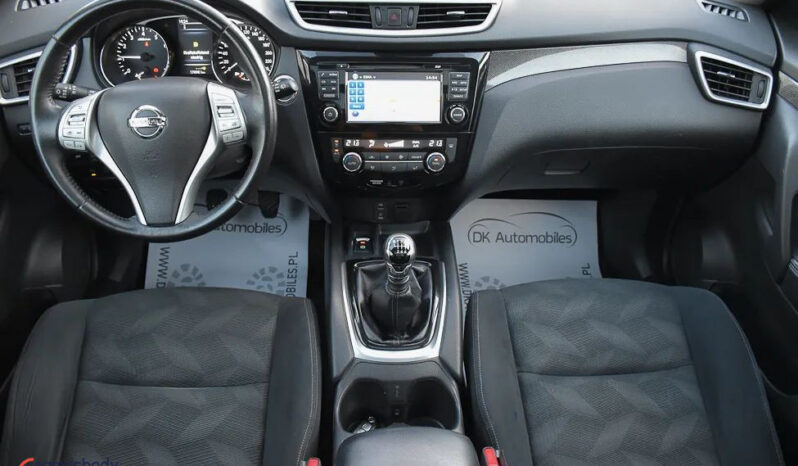 Nissan X-Trail 1.6 DIG-T Tekna full