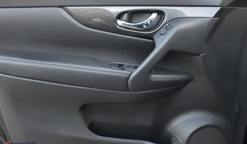 Nissan X-Trail 1.6 DIG-T Tekna full