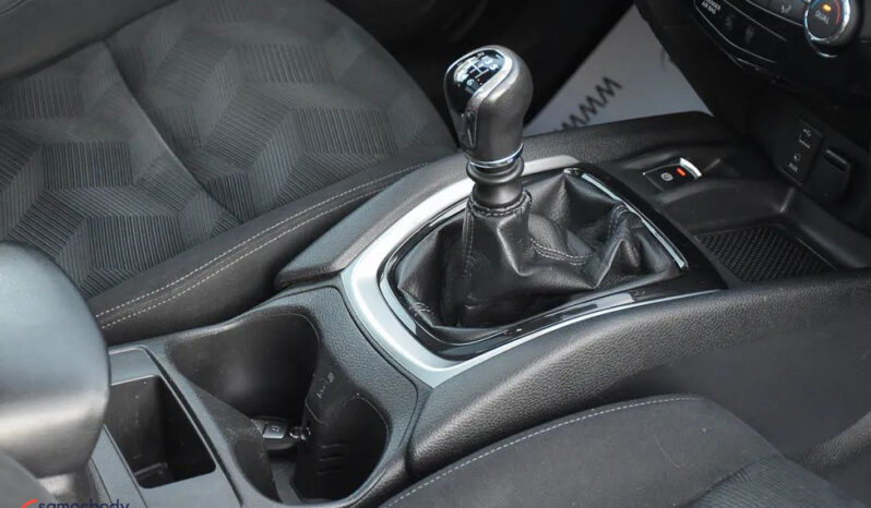 Nissan X-Trail 1.6 DIG-T Tekna full