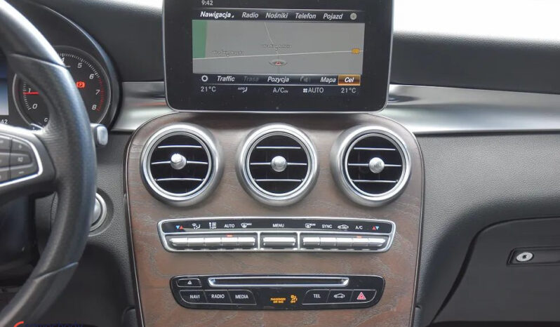 Mercedes-Benz GLC 300 Coupe 4Matic 9G-TRONIC AMG Line full