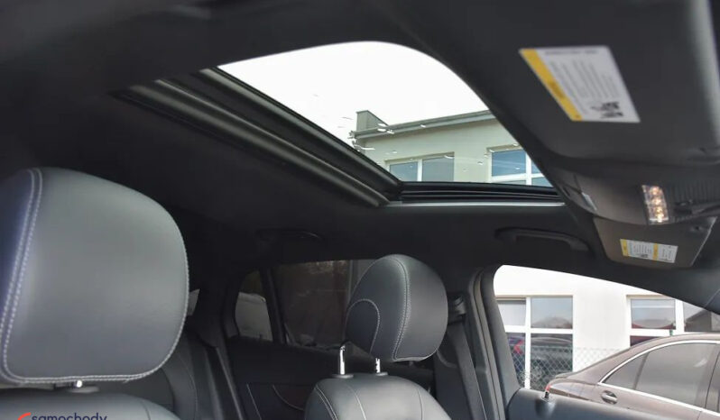 Mercedes-Benz GLC 300 Coupe 4Matic 9G-TRONIC AMG Line full