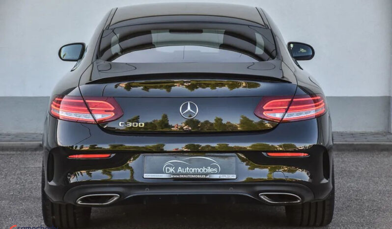 Mercedes-Benz Klasa C 300 Coupe 9G-TRONIC Night Edition full