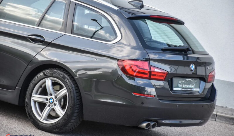 BMW Seria 5 525d Touring Sport-Aut Luxury Line full